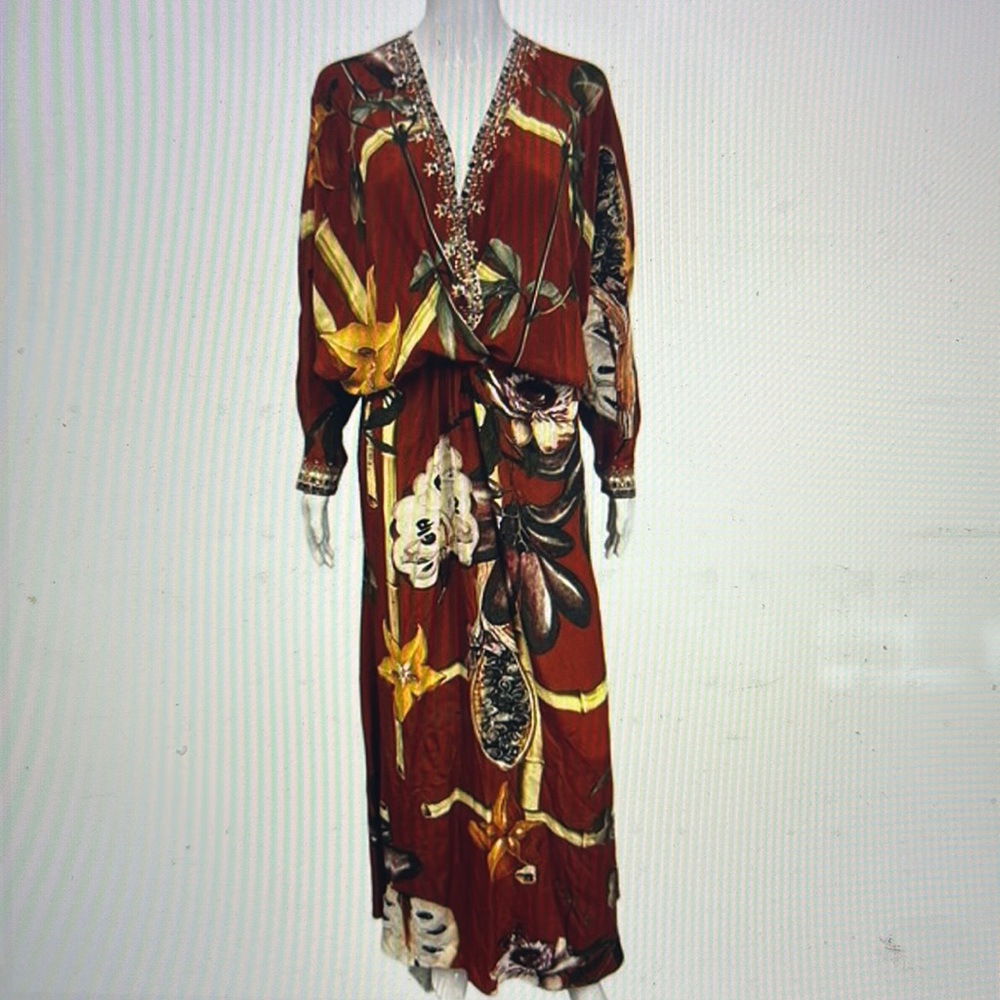 Elegant Floral Maxi Dress with V-Neck